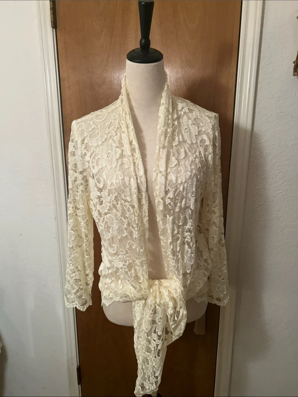 Ivory Lace Tie-Front Cardigan. L. Great shape!